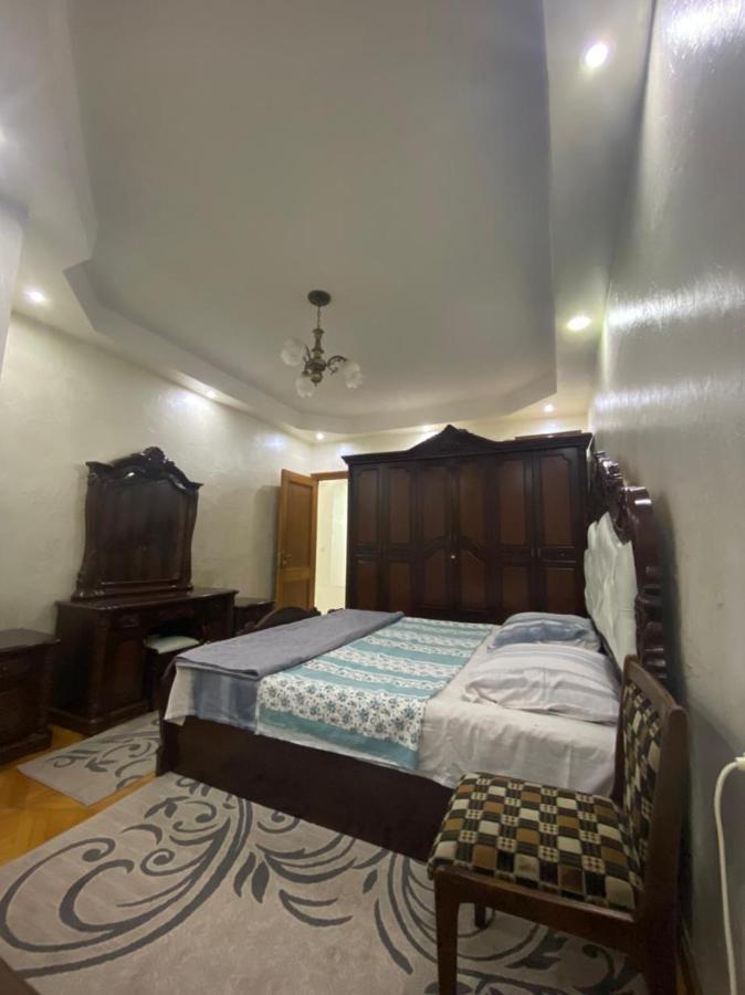 Apartment Ge Zvezda Batumi Luaran gambar