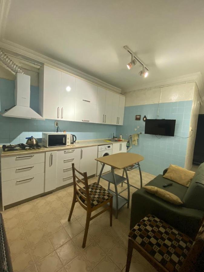 Apartment Ge Zvezda Batumi Luaran gambar