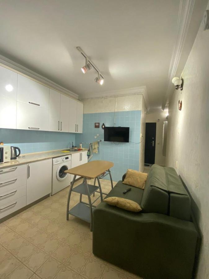 Apartment Ge Zvezda Batumi Luaran gambar