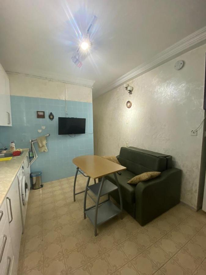 Apartment Ge Zvezda Batumi Luaran gambar